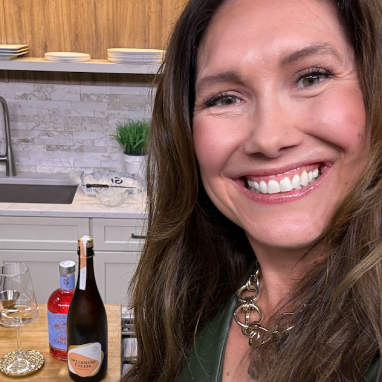 Sarah-Kate-founder-of-SomeGoodClean